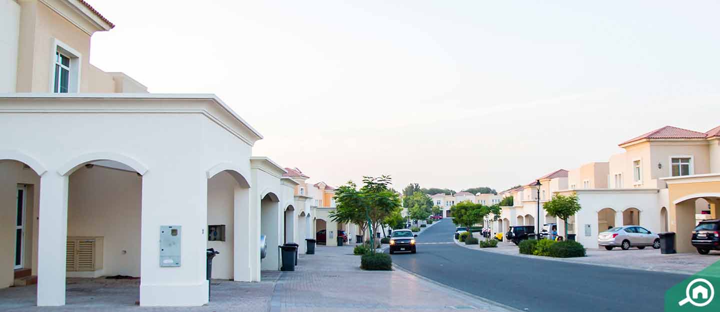 Arabian Ranches Features